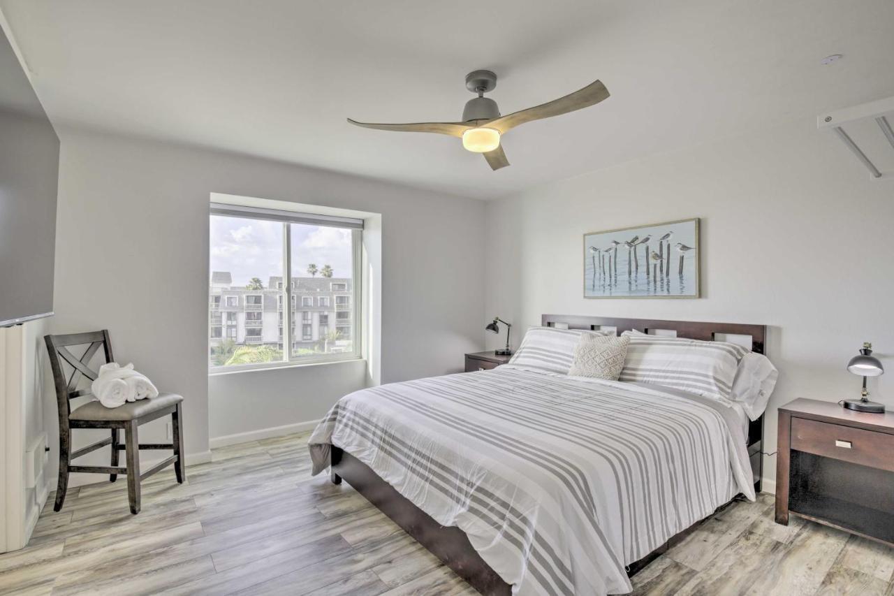 Charming Oceanside Condo With Beach And Pool Access! Exterior photo