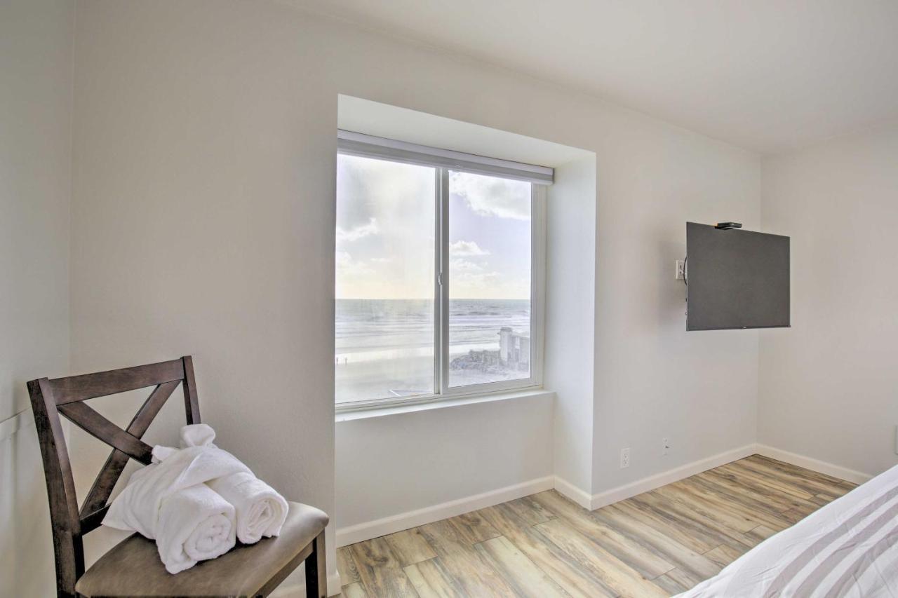 Charming Oceanside Condo With Beach And Pool Access! Exterior photo